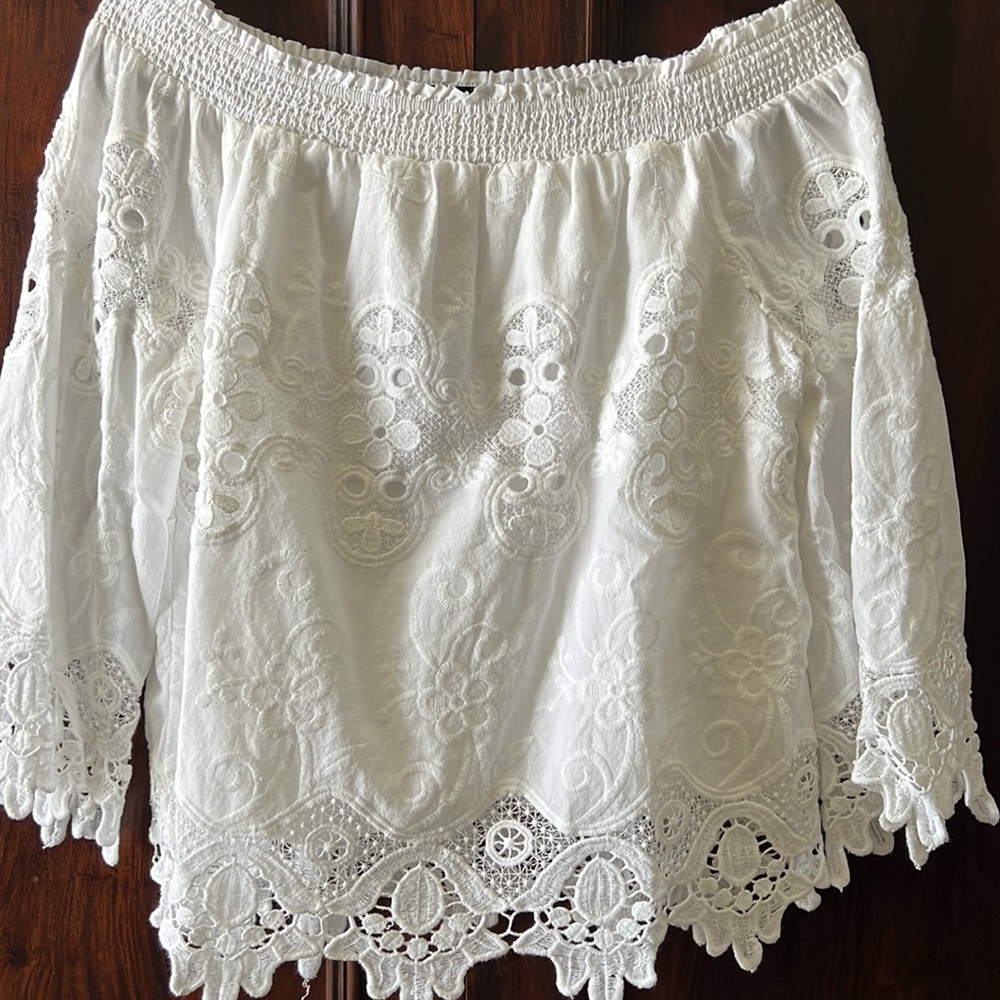 **SOLD** CHICOS - Off the Shoulder White Crochet Top 1